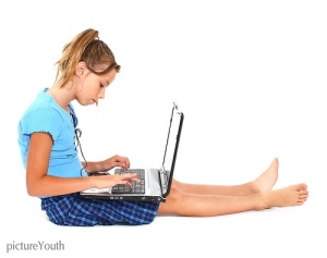 Innocent Girl on Laptop by PictureYouth (Flickr image, CC BY 2.0)